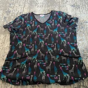 Women’s scrub top XL